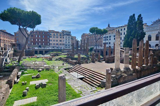 Largo di Torre Argentina Meydanı